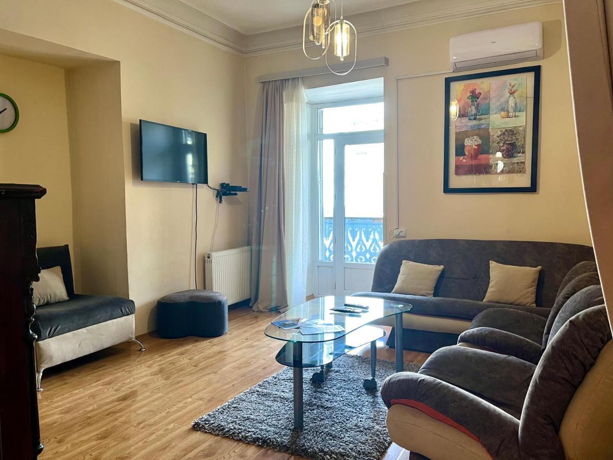 Apartment In Old Tbilisi Orbeliani Square 外观 照片