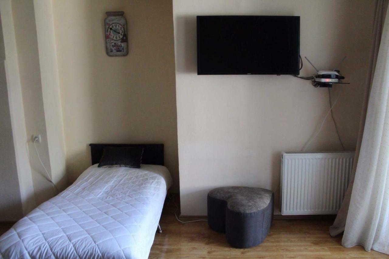 Apartment In Old Tbilisi Orbeliani Square 外观 照片